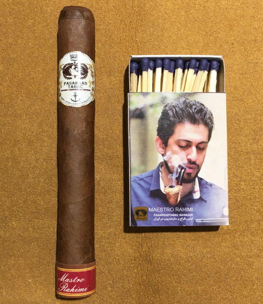 Handrolled cigar